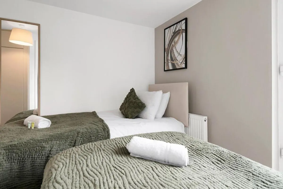 Stadium View - Cardiff Central - Fast Wifi Apartment